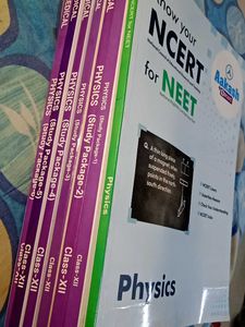 Aakash Physics &amp; NEET Study Guides