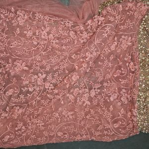 🧡Net Saree With Beautiful Embroidery Design