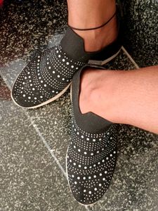 Comfortable Shoes-10 Inches
