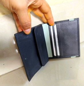 Black Bifold Wallet with Stripe