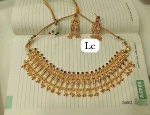 Red &amp; Gold Beaded Necklace