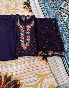 Embroidered Kurta Set