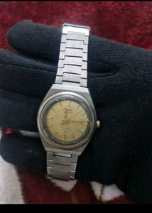 3 combo Vintage Avance Quartz Watc