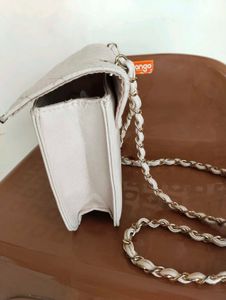Chic Beige Hand bag trending N Pretty