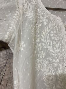 Elegant White Embroidered Kurti