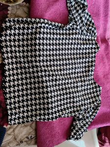 Houndstooth Top