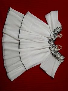 White Ruffle Off shoulder top