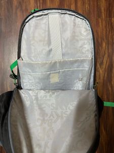 SKYBAGS Backpack Weekender 40 Litre (Black)