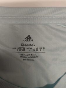 Brand New Orignal ADIDAS running/Gym/Sports Tshirt