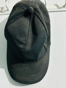 3 Baseball Caps One Premium