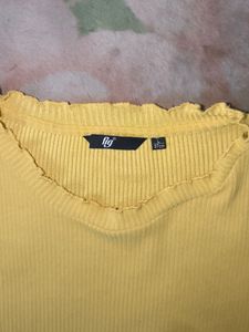 FIG Ribbed Sweatshirt Mustard Color Large Size