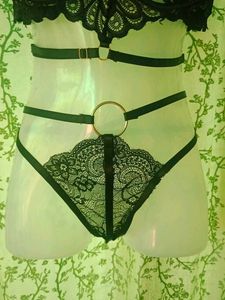 Black Lace Lingerie Set