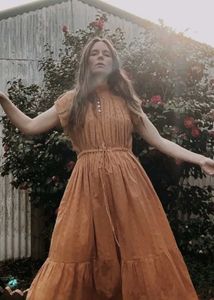 Sleeveless Tiered Maxi Dress