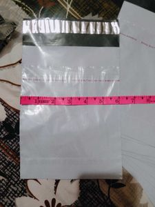 11 Shipping Bags Size 6*8 Inches