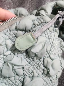 WOLFAY Quilted Shoulder Bag