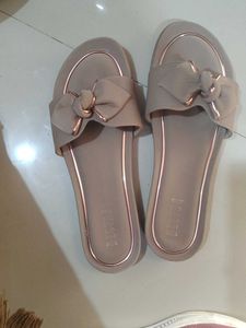 Bow Detail Flats