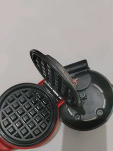 Mini Waffle Maker