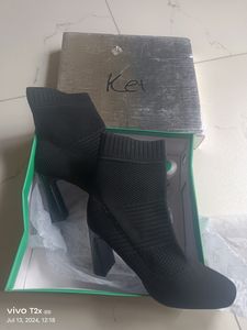 Women Black Heel Boots 👢