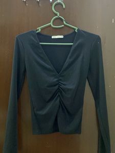 Zara Black Ruched Long Sleeve Top