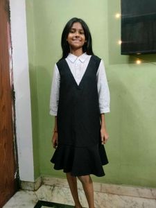 Girls&#39; Black Dress