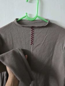 soft small knitted pullover bust 36/38