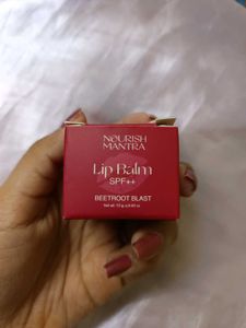 Nourish Mantra Lip Balm - Beetroot Blast