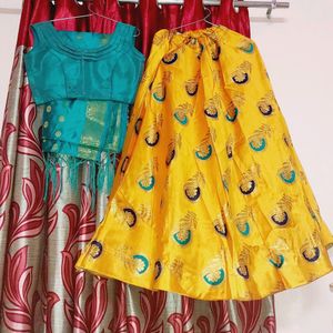 Lahnga Choli And Duppta Set