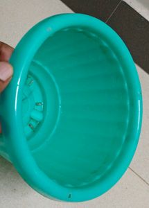 Plastic pots