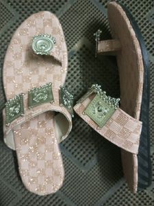Women Flats