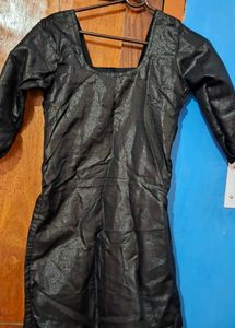 Black Kurti