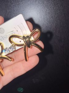 Bow Earrings with Studs 2 pairs