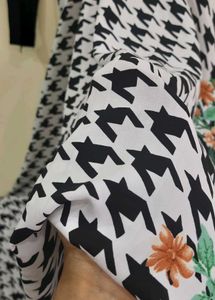 Elegant Black &amp; White Flared Dress🖤