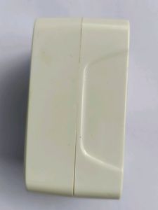 Mopslik Universal Travel Worldwide Adapter