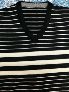 MEN&#39;S PULLOVER SWEATER SIZE 38