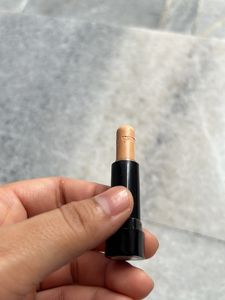 Stay Quirky Concealer