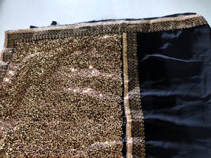 Black Saree 🖤