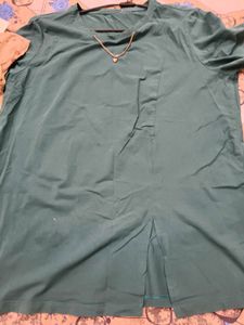 Green Printed Stretchable Top For Women In Xl Size