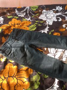 Dark Wash Skinny Jeans