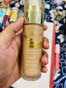 Swiss Beauty High Performance Foundation