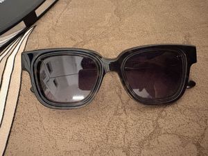 John Jacobs Women Black Full Rim Square Sunglasses