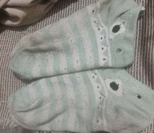 Sports Shoes + Socks