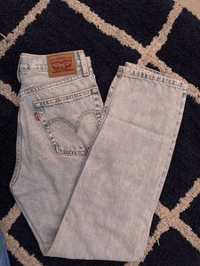 Levi’s Heavy Washed Mid Rise Straight Fit Jeans