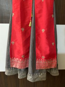 2 Pc Ethnic Gown