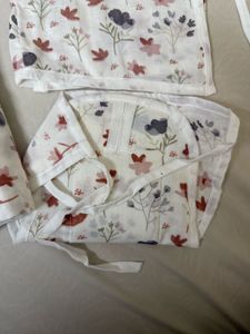 Moms Home Set Of Clothing For New Born
