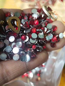 Red Gol Stone