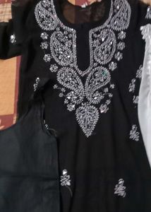 Chickenkari Kurti Set