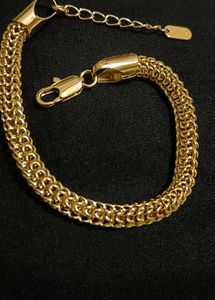 ✨ Elegant Anti-Tarnish Gold-Tone Chain Bracelet ✨