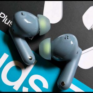 OnePlus Wireless Earbuds Brand New Unsed