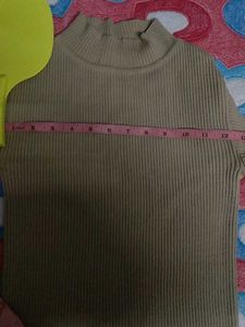 Body Warmer And Woolen High Neck Inner For Boy...