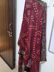 Rajsthani Bandhani Duppta With Embroidery Borders